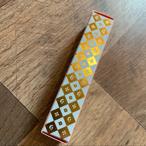 Glossier Limited Edition Cookie Butter Bomb dot com - Picture 5 of 7